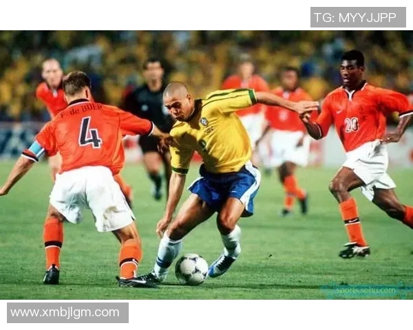 《以足球传奇球星为灵感的歌曲传唱全球荣耀与梦想》