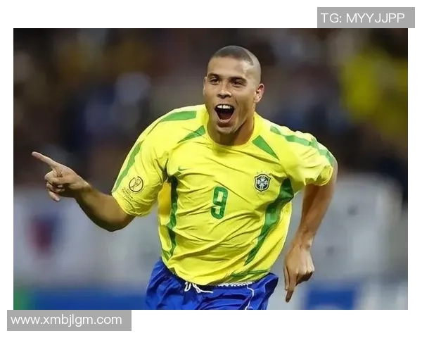 不同足球球星独特训练方法揭秘助你全面提升球技 不同足球球星独特训练方法揭秘助你全面提升球技