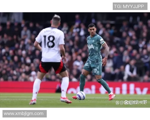 中国足球新星加盟热刺挑战英超舞台引发关注