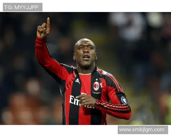 小辫子足球球星的传奇之路从街头到绿茵场的辉煌征程