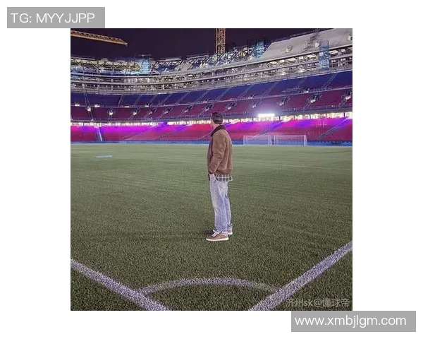 当绿茵巨星化身时尚先锋演绎球场外的别样魅力