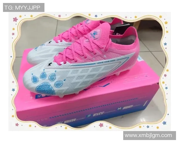 探秘足球明星使用扁平鞋底设计的独特优势与技术背后